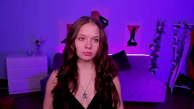 BetsyKiss online show from 04-18-26, 05:04