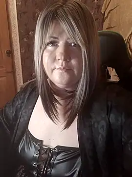 YuliiaSan online show from 12-04-25, 07:24