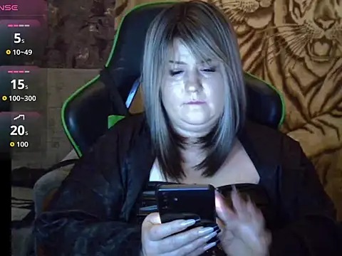 YuliiaSan online show from 11-30-25, 07:25