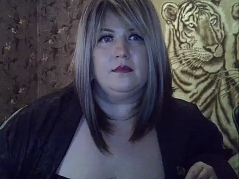 YuliiaSan online show from 12-18-25, 05:56