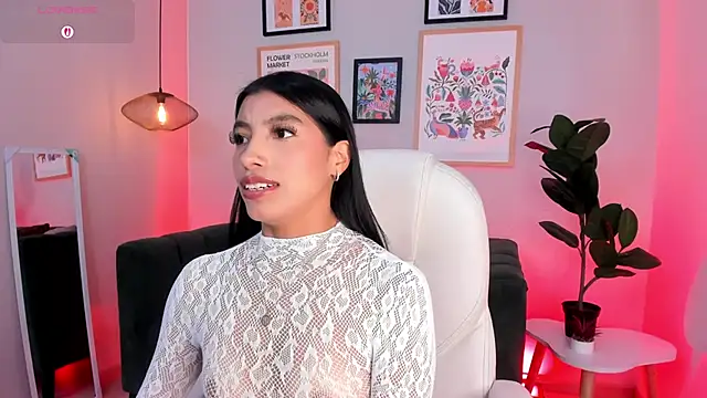 Tiffany Low online show from 06-26-26, 04:46