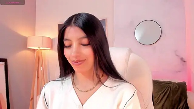 Tiffany Low online show from 02-09-26, 12:58