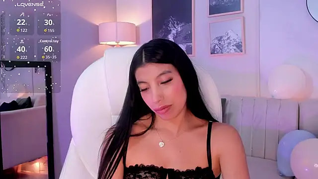 Tiffany Low online show from 11-13-25, 12:53