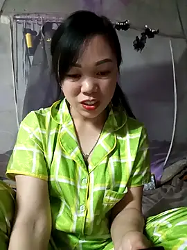 Tary toot online show from 12-22-25, 03:17