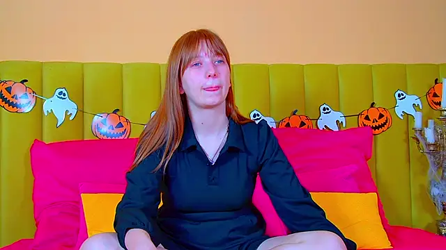 BeatriceBinoche online show from 10-25-25, 06:30