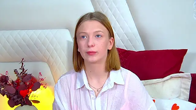 BeatriceBinoche online show from 03-24-26, 06:24