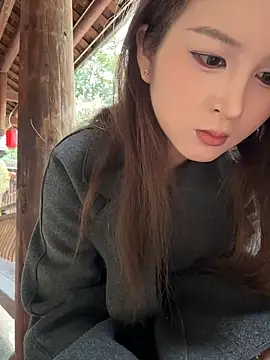 yuki june online show from 02-05-26, 08:43