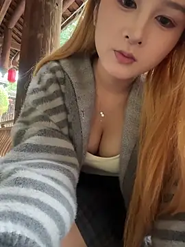 yuki june online show from 12-04-25, 08:57