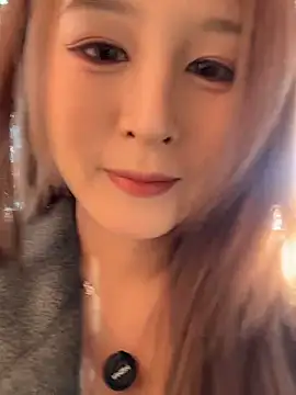 yuki june online show from 02-01-26, 08:45