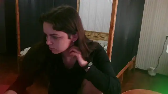 Snapshot of EthelsLover chatting on 05-15-26, 10:35 EthelsLover online show from 05-15-26, 10:35