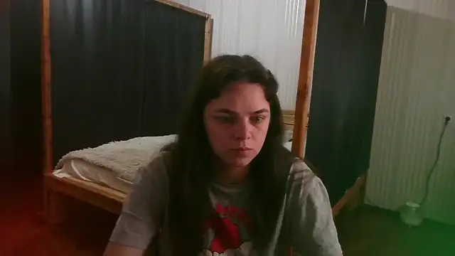 Snapshot of EthelsLover chatting on 05-13-26, 09:27 EthelsLover online show from 05-13-26, 09:27