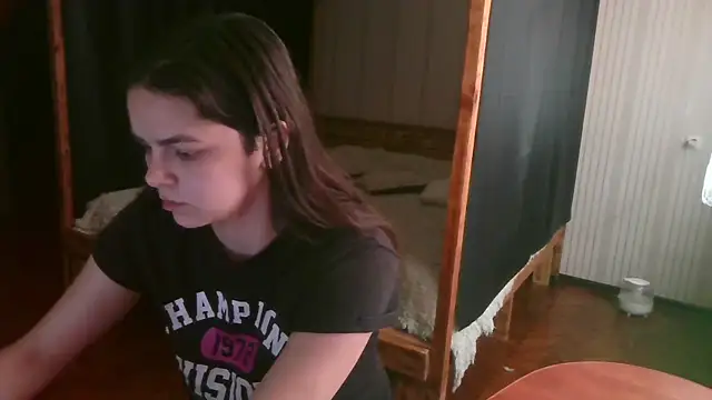 Snapshot of EthelsLover chatting on 05-04-26, 08:17 EthelsLover online show from 05-04-26, 08:17