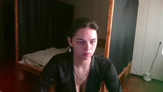 Snapshot of EthelsLover chatting on 05-12-26, 09:26 EthelsLover online show from 05-12-26, 09:26
