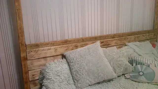 EthelsLover online show from 11-20-25, 10:05