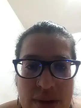 Andrea secret  online show from 02-15-26, 12:15