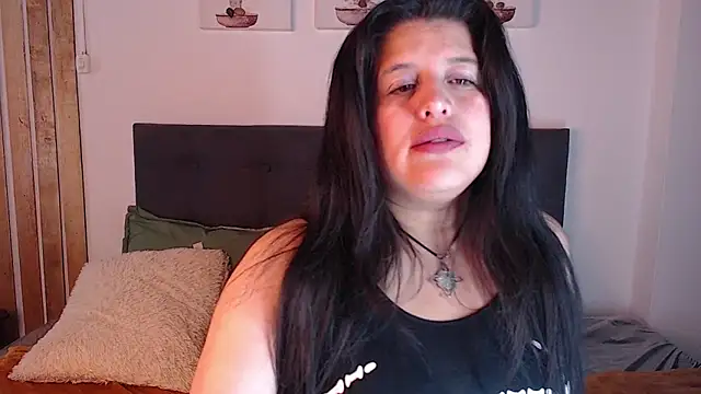 Andrea secret  online show from 11-02-25, 02:11