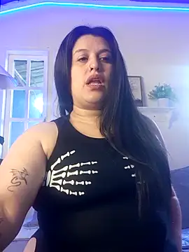 Snapshot of Andrea_secret_ chatting on 04-17-26, 02:20 Andrea secret online show from 04-17-26, 02:20