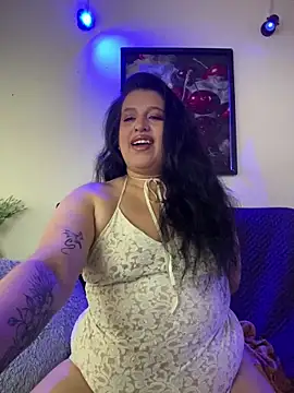 Snapshot of Andrea_secret_ chatting on 05-31-26, 03:18 Andrea secret online show from 05-31-26, 03:18