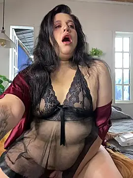 Snapshot of Andrea_secret_ chatting on 05-19-26, 02:02 Andrea secret online show from 05-19-26, 02:02