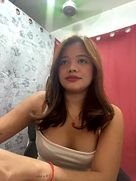 yoursexyladyLory19 online show from 12-17-25, 05:01