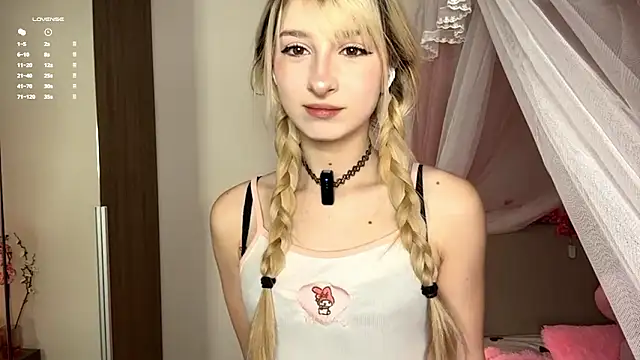 FridaAaberg online show from 01-14-26, 09:13