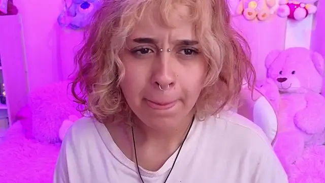 NekoWaifu online show from 03-07-26, 02:55