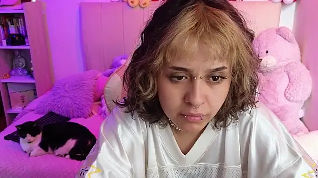 NekoWaifu online show from 03-16-26, 02:43