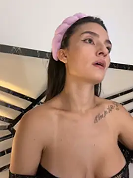 MiaKane99 online show from 04-02-26, 03:46