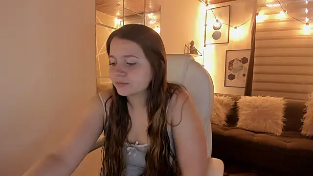 Snapshot of sophiee09_ chatting on 10-16-25, 01:52 sophiee09 online show from 10-16-25, 01:52