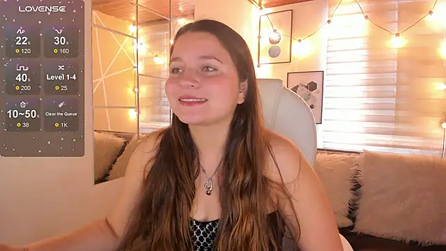 sophiee09  online show from 12-15-25, 01:50