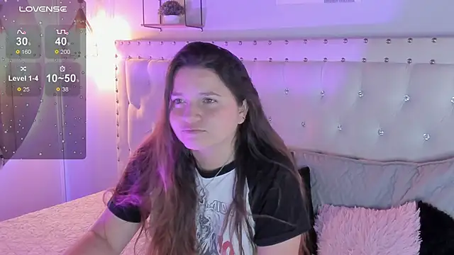 sophiee09  online show from 11-27-25, 02:06