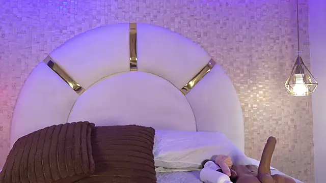 paulina cano online show from 11-05-25, 07:28