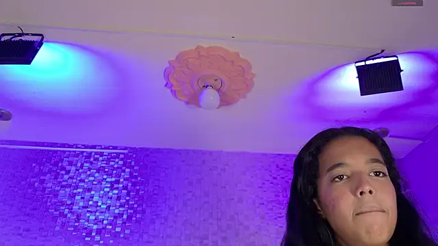 paulina cano online show from 11-02-25, 07:08