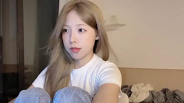 Meng 777 online show from 04-15-26, 12:32