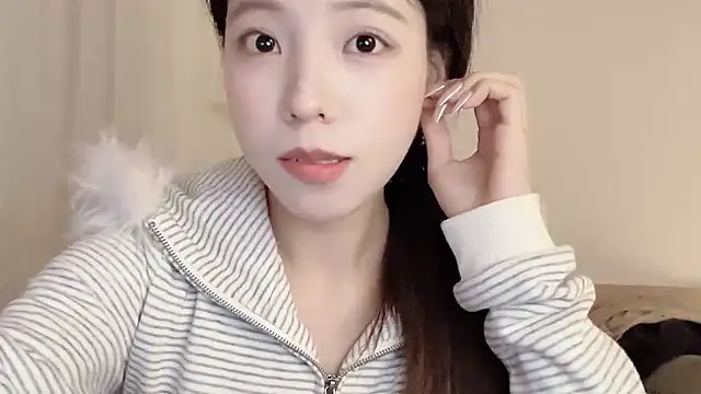 Meng 777 online show from 11-18-25, 11:02