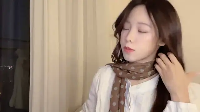 Snapshot of Meng_777 chatting on 10-18-25, 10:28 Meng 777 online show from 10-18-25, 10:28