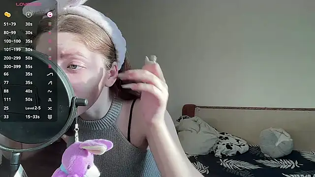 Snapshot of MargarettNewbie chatting on 10-18-25, 04:14 MargarettNewbie online show from 10-18-25, 04:14