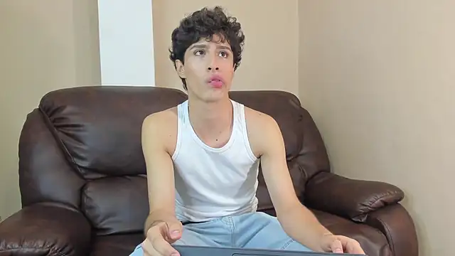 Xam Collen online show from 12-05-25, 04:05