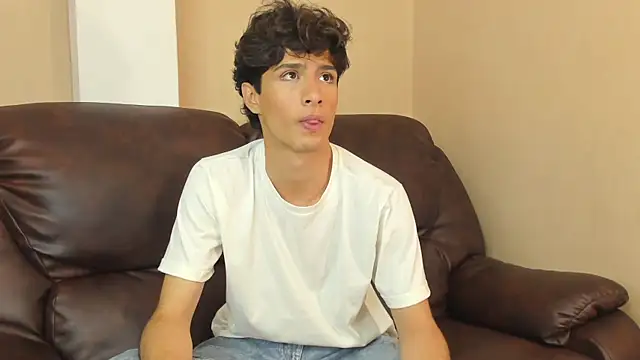 Xam Collen online show from 11-28-25, 02:39