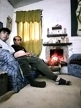 Snapshot of sky-wolves chatting on 10-08-25, 06:19 sky-wolves online show from 10-08-25, 06:19