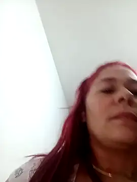 sofiagutierrez   online show from 11-22-25, 08:51