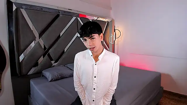 Peter chase online show from 12-14-25, 02:33