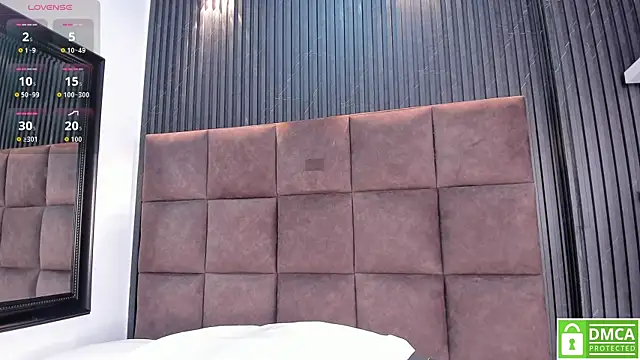 Scarlet  Jones  online show from 02-24-26, 11:38