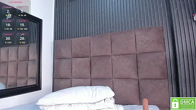 Scarlet  Jones  online show from 03-30-26, 03:19