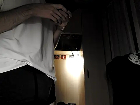 Snapshot of Young_StallioN_ chatting on 10-13-25, 05:25 Young StallioN online show from 10-13-25, 05:25