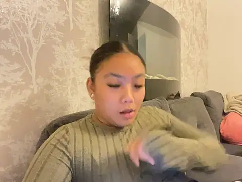 Snapshot of MissCherryyxox chatting on 09-25-25, 07:53 MissCherryyxox online show from 09-25-25, 07:53