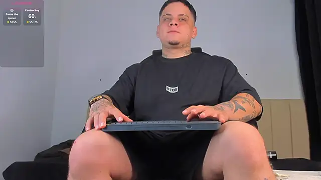 denis munera online show from 12-19-25, 10:39