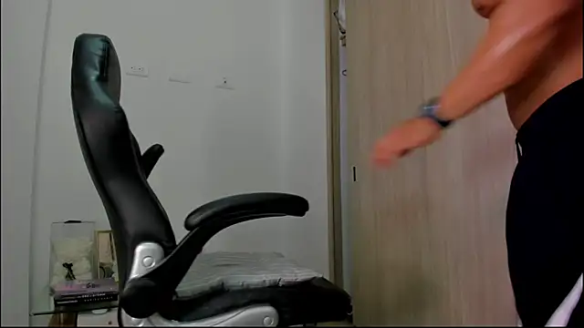 Biscuit oliva online show from 09-27-25, 03:45