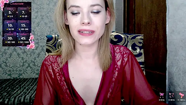 Snapshot of Kate__Loves chatting on 12-13-25, 08:04 Kate Loves online show from 12-13-25, 08:04