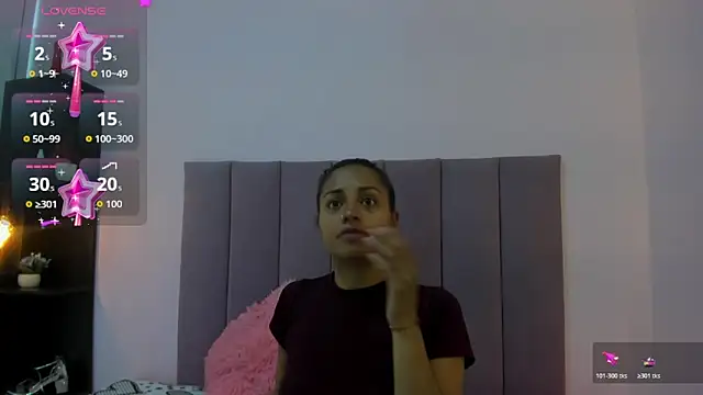 Snapshot of HoollyHendrix chatting on 10-18-25, 08:22 HoollyHendrix online show from 10-18-25, 08:22